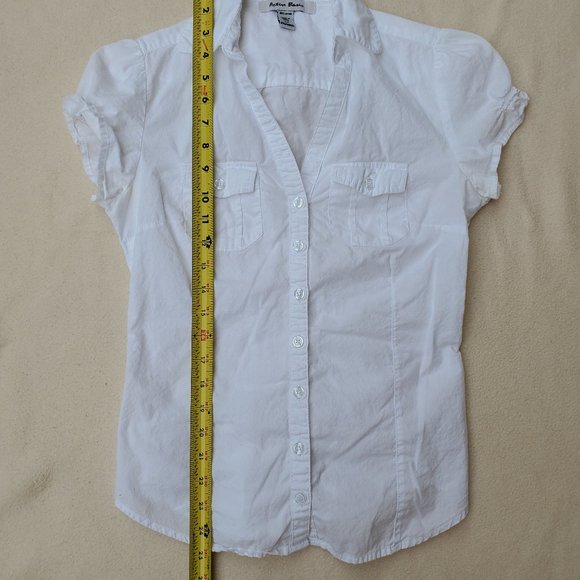 Active Basic white cap sleeve shirt - Picture 4 of 10